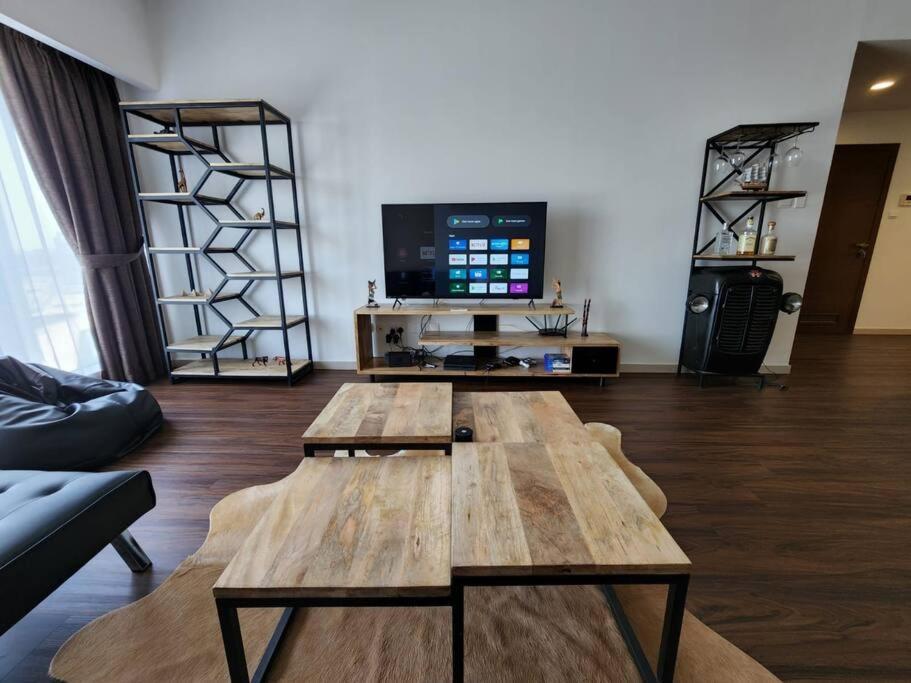 Cozy 1Br In Iconic Tower Apartman Abu Dzabi Kültér fotó